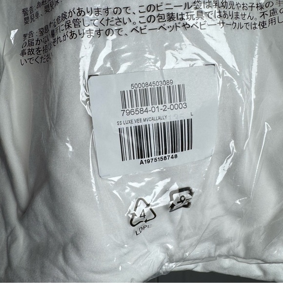 Old Navy Luxe V-Neck Slub Knit T-Shirt Bundle of Two Size Medium and Large - Picture 11 of 12